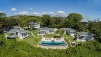 Adeluna Luxury Villas Hotels in Montezuma
