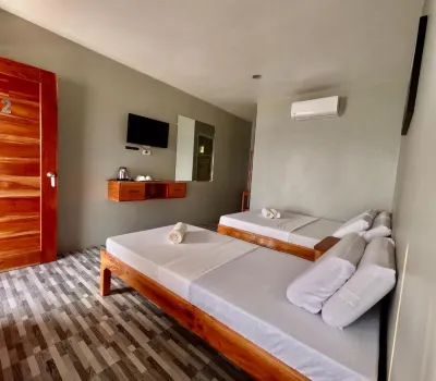 Golden Sunset Inn