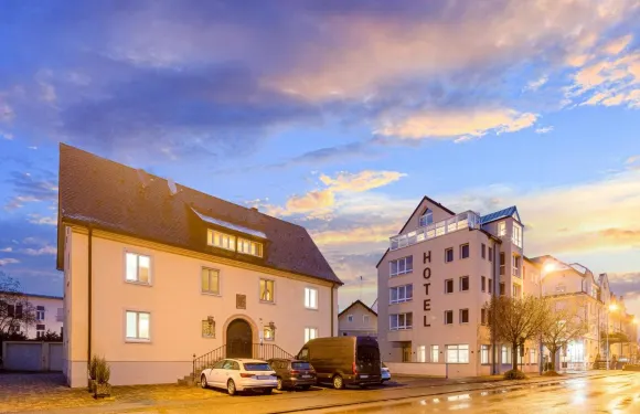 茨爾施米德酒店