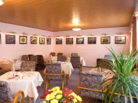 Central Inn Hotel Garni Hotels in Eppelborn
