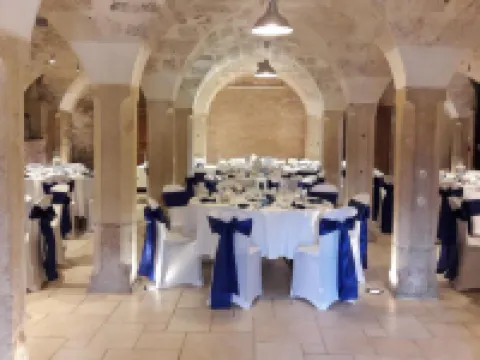 Domaine Ferme Sainte Anne Hotels in Langres