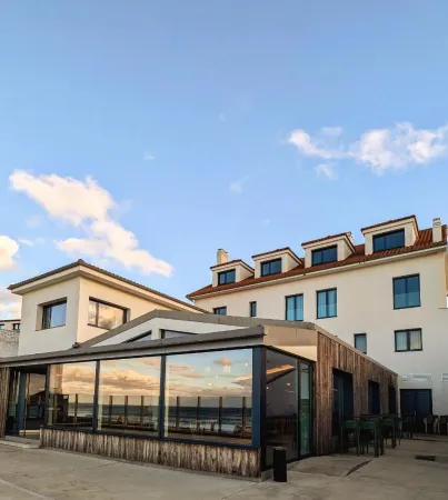 Hostal Náutico de Razo Отели в г. Ларача