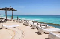 Cancun Plaza Condos