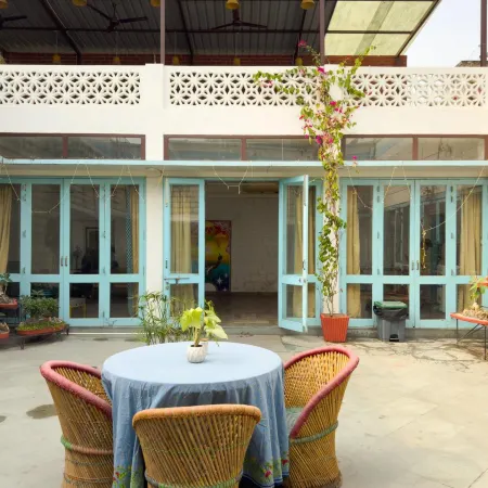 Jaipur Jantar Hostel