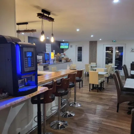 Brit Hotel Plaisance A9/A61