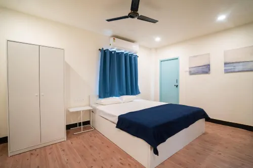 Slackpackr Begumpet Hyderabad - Hostels