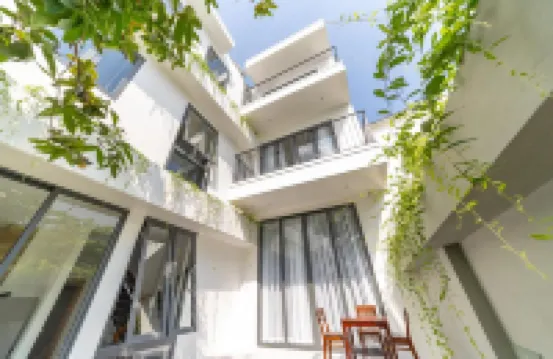 ภูออก ลินห์ โฮมสเตย์