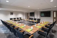 Paisley Pear, Brackley by Marston's Inns Hotels in Biddlesden