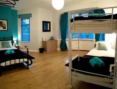 Old Trafford Guest House