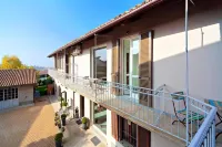 Casa Andrea Hotels in La Morra