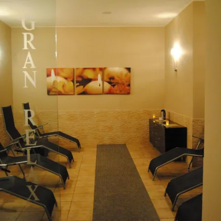 Hotel Relax