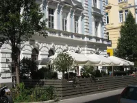 Westend City Hostel