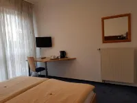 Hotel Habana Hotels in Aalen