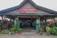 RedDoorz Syariah near Stasiun Pekalongan 3 Hotel dekat Seni Batik BN Nafilla
