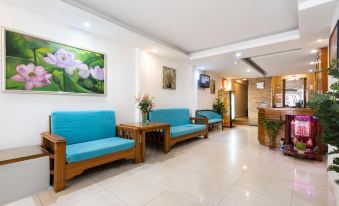 Janus Hotel 168
