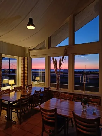 Höllviksnäs möten Mat Logi