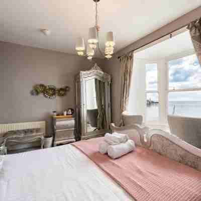 Gwesty'r Marine Hotel & Spa Rooms