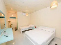 Capital Trincomalee Hotels in Trincomalee