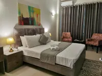 Walk-Inn Rooms F-11 Islamabad - Parking