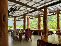The Camper Lodge, Khao Sok