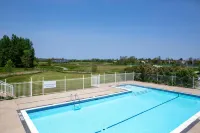 Living Water Resort & Spa - Pools