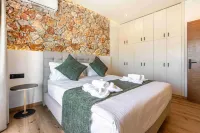 Venezia Luxury Living Villas, Faliraki