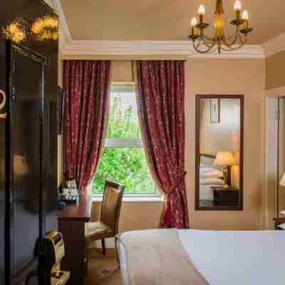 Gabriel House Guesthouse Rooms