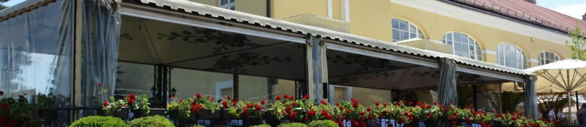 Gehobene Hotels 