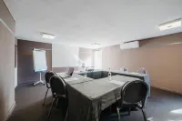 Sure Hotel by Best Western Chateauroux Hotel a Le Poinconnet