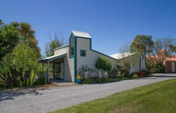 馬爾格林葡萄園別墅酒店