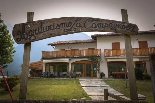 Agriturismo La Campagnola Hotel a Verceia