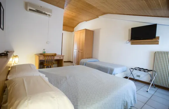 艾爾波特剛酒店