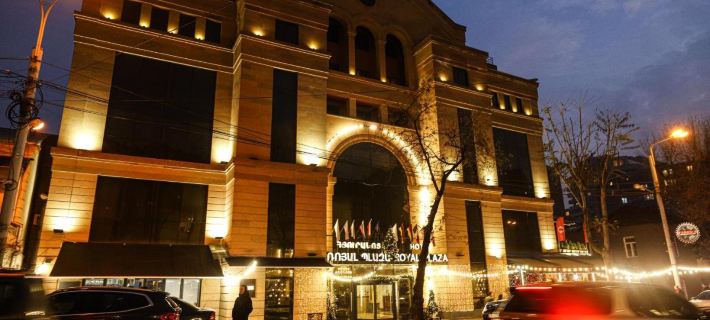 Royal Plaza by Stellar Hotels, Yerevan Hotel di Yerevan