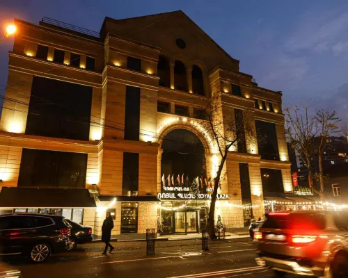 Royal Plaza by Stellar Hotels, Yerevan Hotels in Eriwan