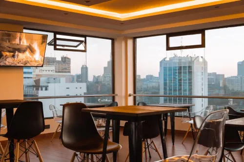Kije Place Hotel - Quầy bar