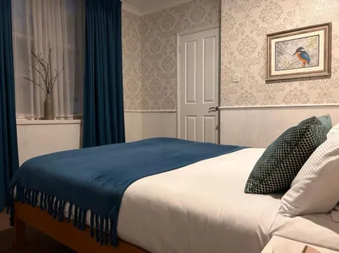 費爾勞恩別墅酒店