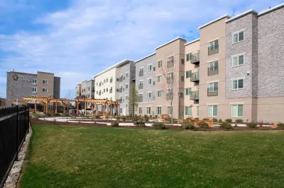 Parks Residential-Richardson Hotel di 
