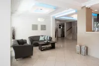 Hotel Akropol - Pet friendly