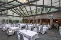 Grand Hotel Bonavia Hotels in Opcina Rijeka