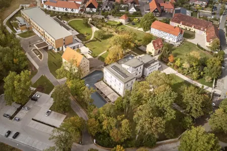 Hotel Rittergut Stoermede Отели в г. Анрёхте