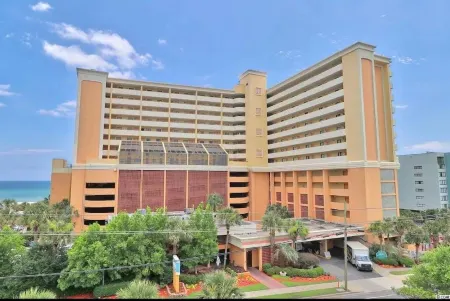 Beautiful Ocean Views, on 15th Floor!