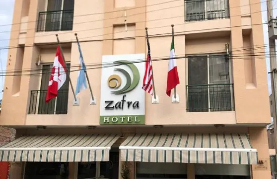 扎弗拉酒店