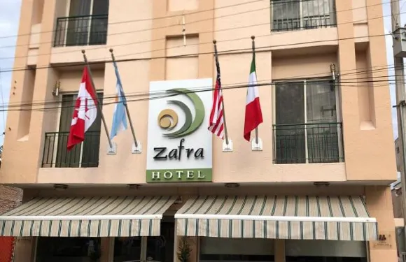 扎弗拉酒店