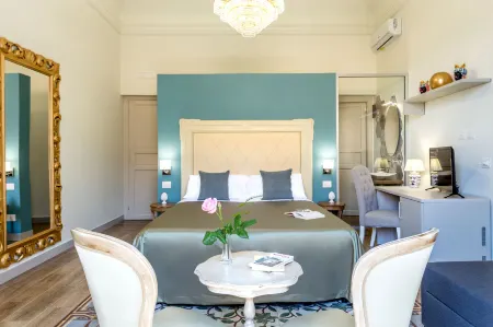 Kèramos Luxury Rooms Отели рядом с достопримечательностью «Casa Museo Del Sapone»