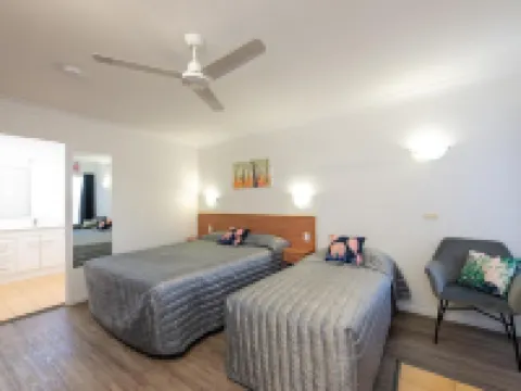 Riviera on Ruthven Hotels in South Toowoomba