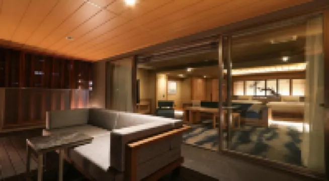 TERRACE HOTEL f 新大阪