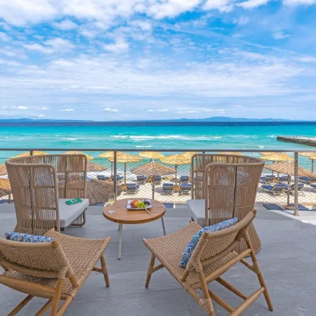 Ammon Zeus Luxury Beach Hotel