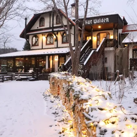 Hotel Hut Walden