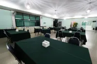 A Nice Resort Hoteles en Buri Ram