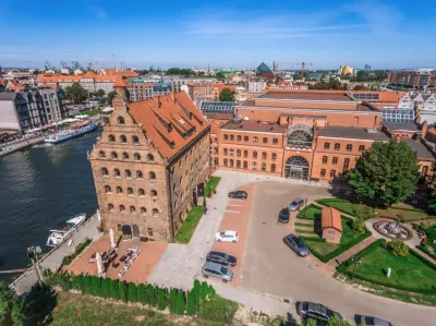 โรงแรม Jess Hotel Krolewski Gdansk Old Town โรงแรมใน
